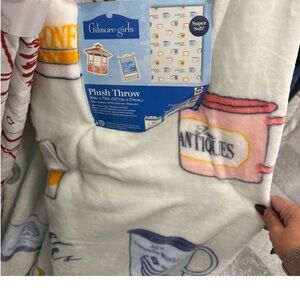 Gilmore girls Blue and Yellow blanket